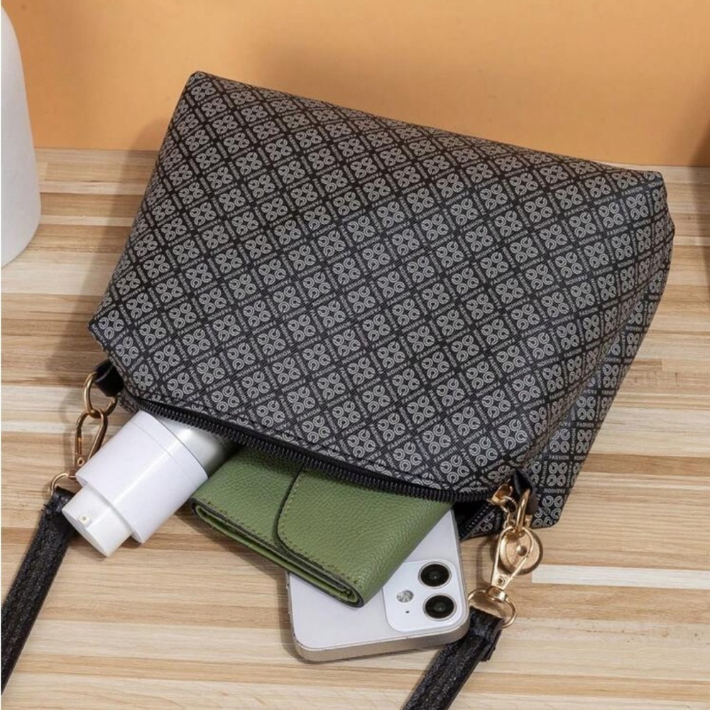 ⚠️Clearance Cute Black Crossbody Shoulder Bag - Picture 4 of 4